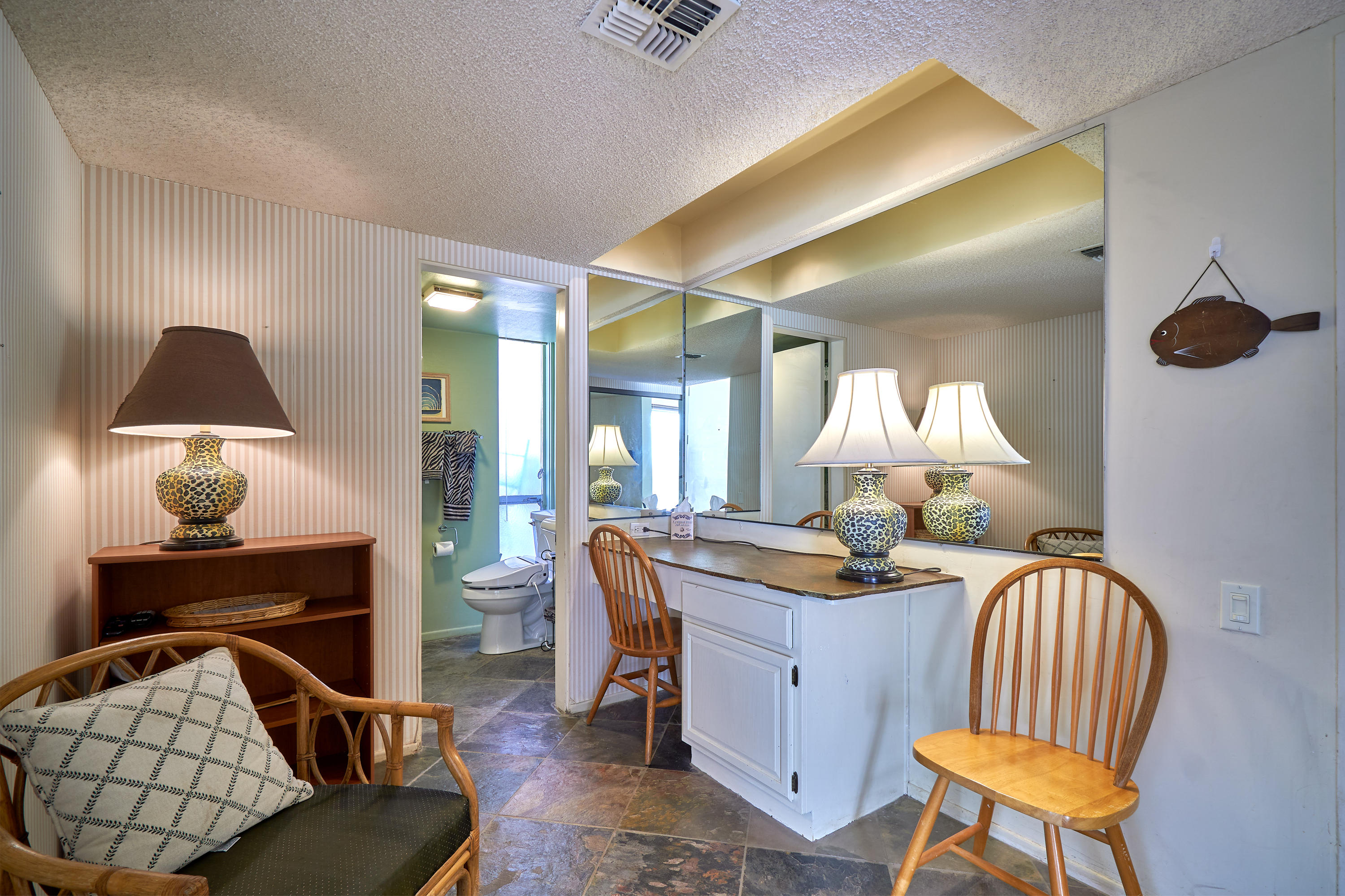 360 Cabrillo Road, Unit 128 Palm Springs, CA 92262 - Photo 15 of 21 Bath2 Vanity