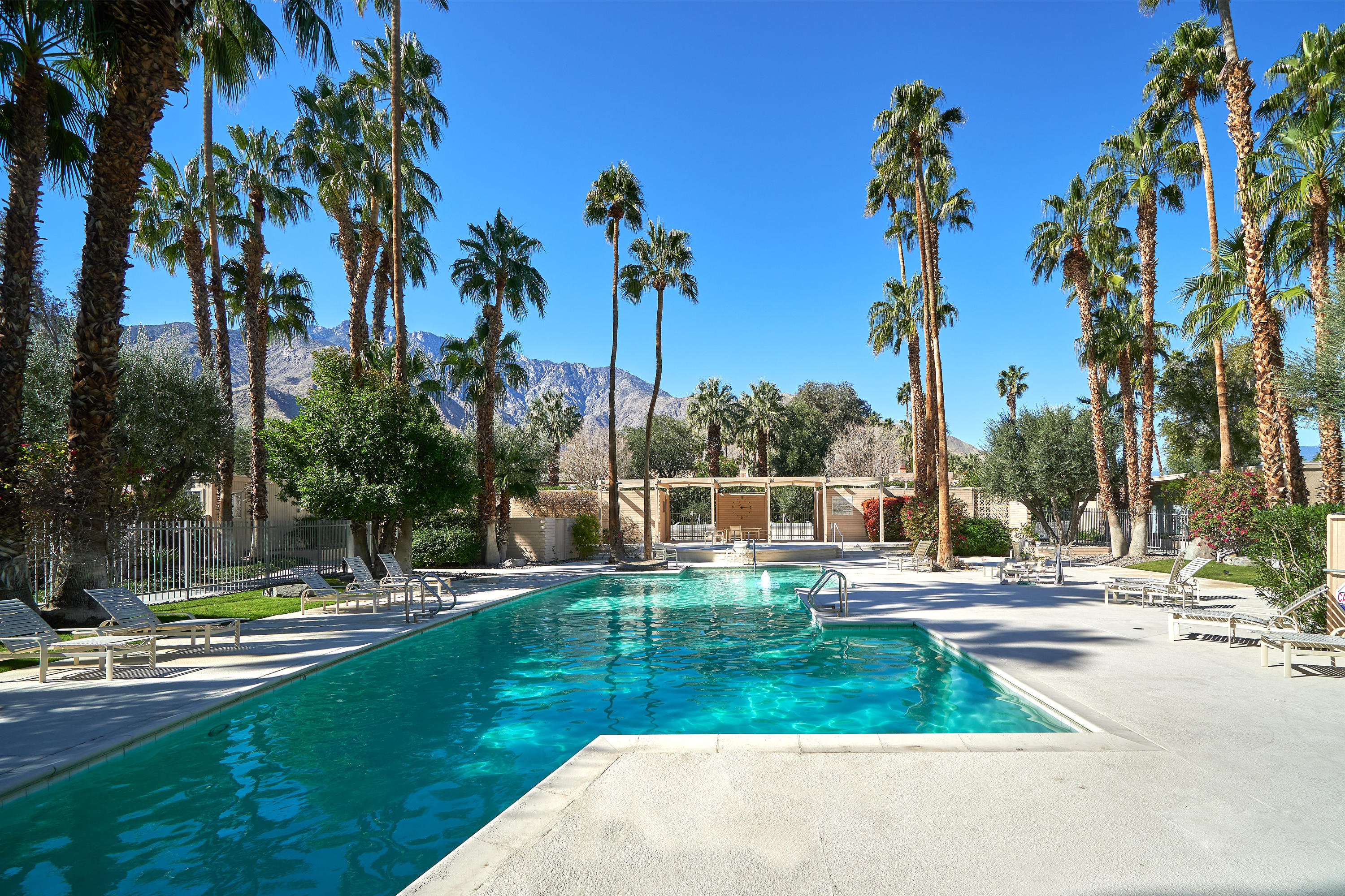 360 Cabrillo Road, Unit 128 Palm Springs, CA 92262 - Photo 18 of 21 Pool Mountains