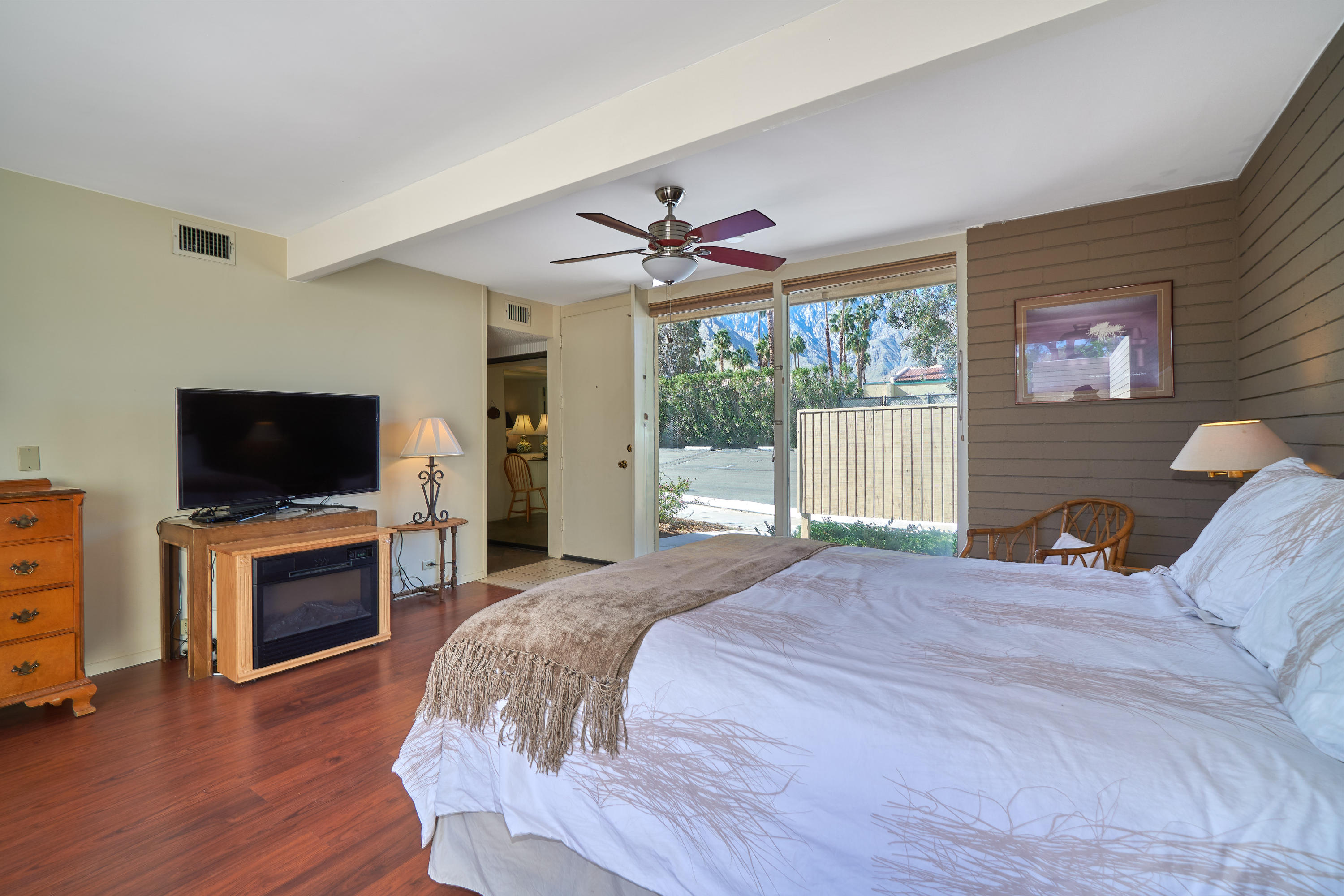 360 Cabrillo Road, Unit 128 Palm Springs, CA 92262 - Photo 9 of 21 Bedroom toward front
