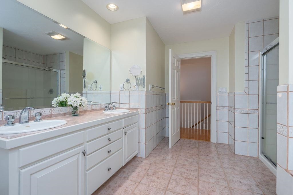 227 Province Road Strafford, NH 03884 - Photo 15 of 39