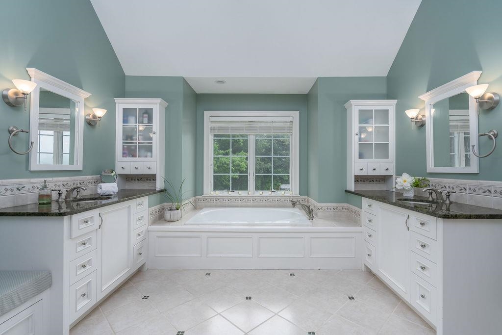 227 Province Road Strafford, NH 03884 - Photo 6 of 39