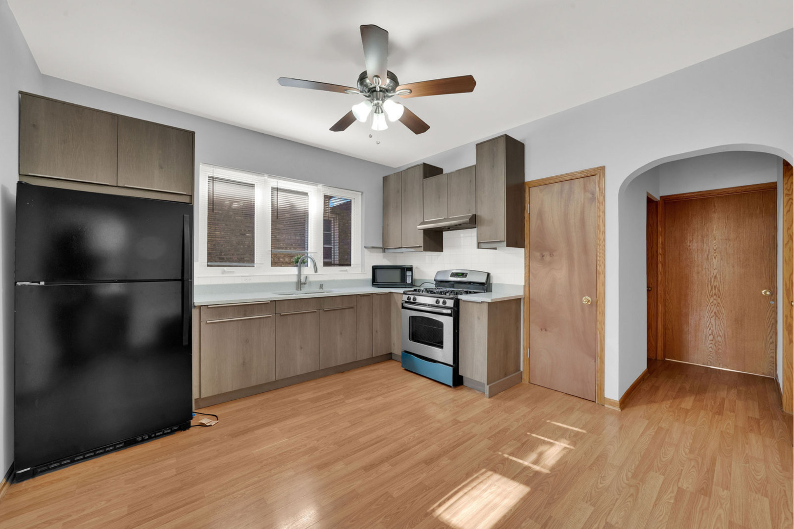 6238 South Massasoit Avenue, Unit 1 Chicago, IL 60638 - Photo 6 of 17