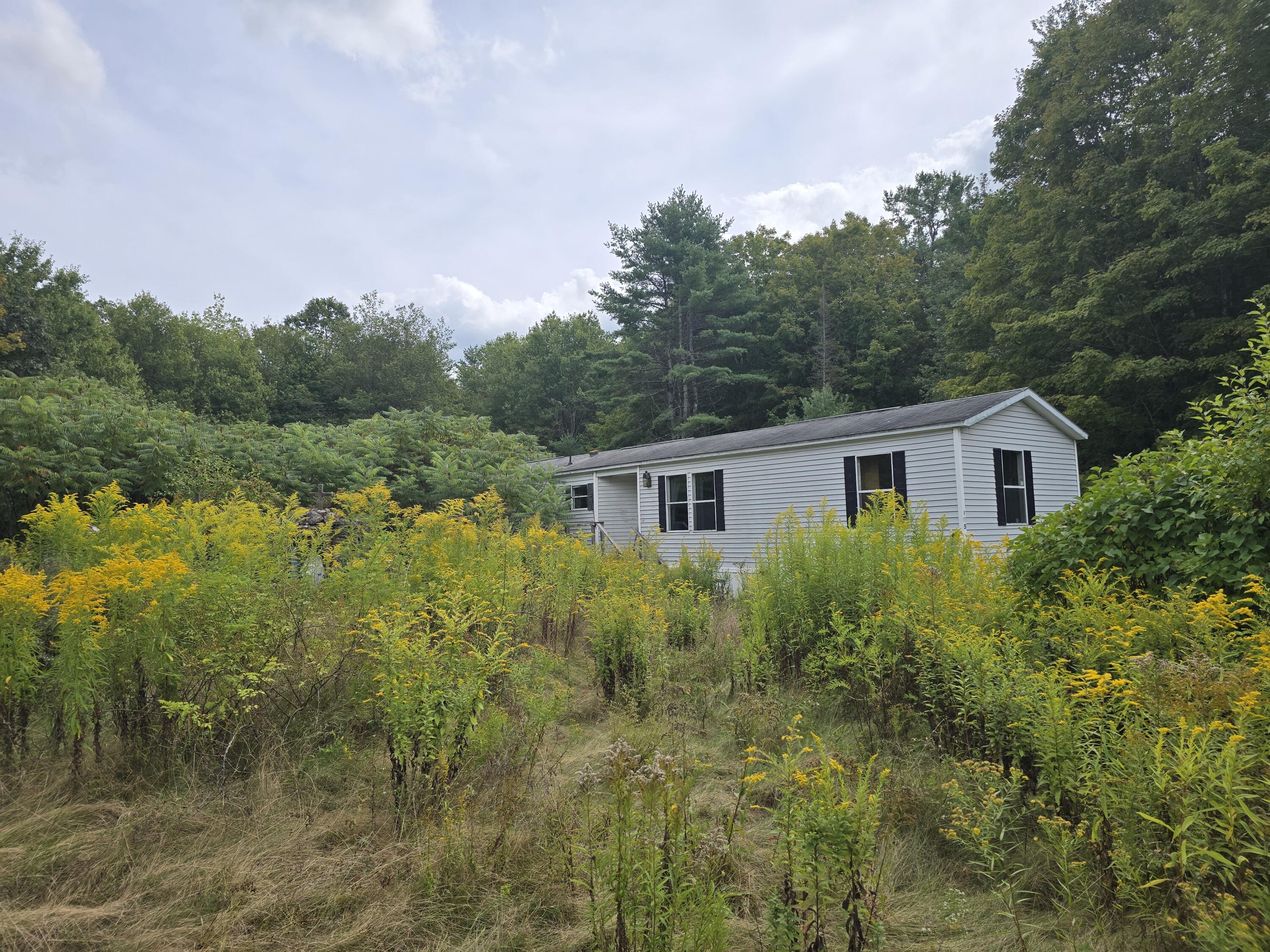 105 Old Sheepscot Road Wiscasset, ME 04578 - Photo 1 of 5 20250908_133345