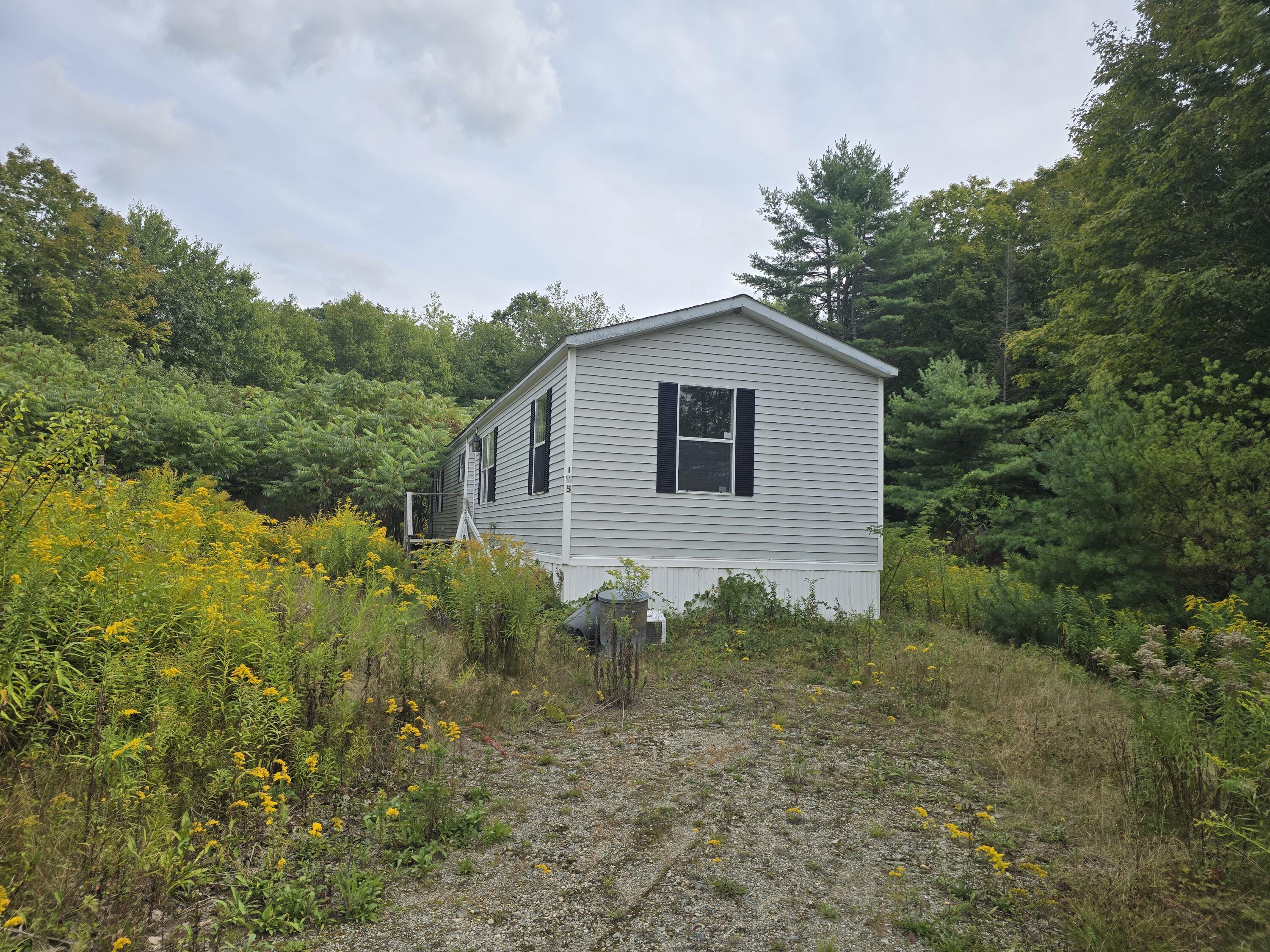 105 Old Sheepscot Road Wiscasset, ME 04578 - Photo 2 of 5 20250908_133136