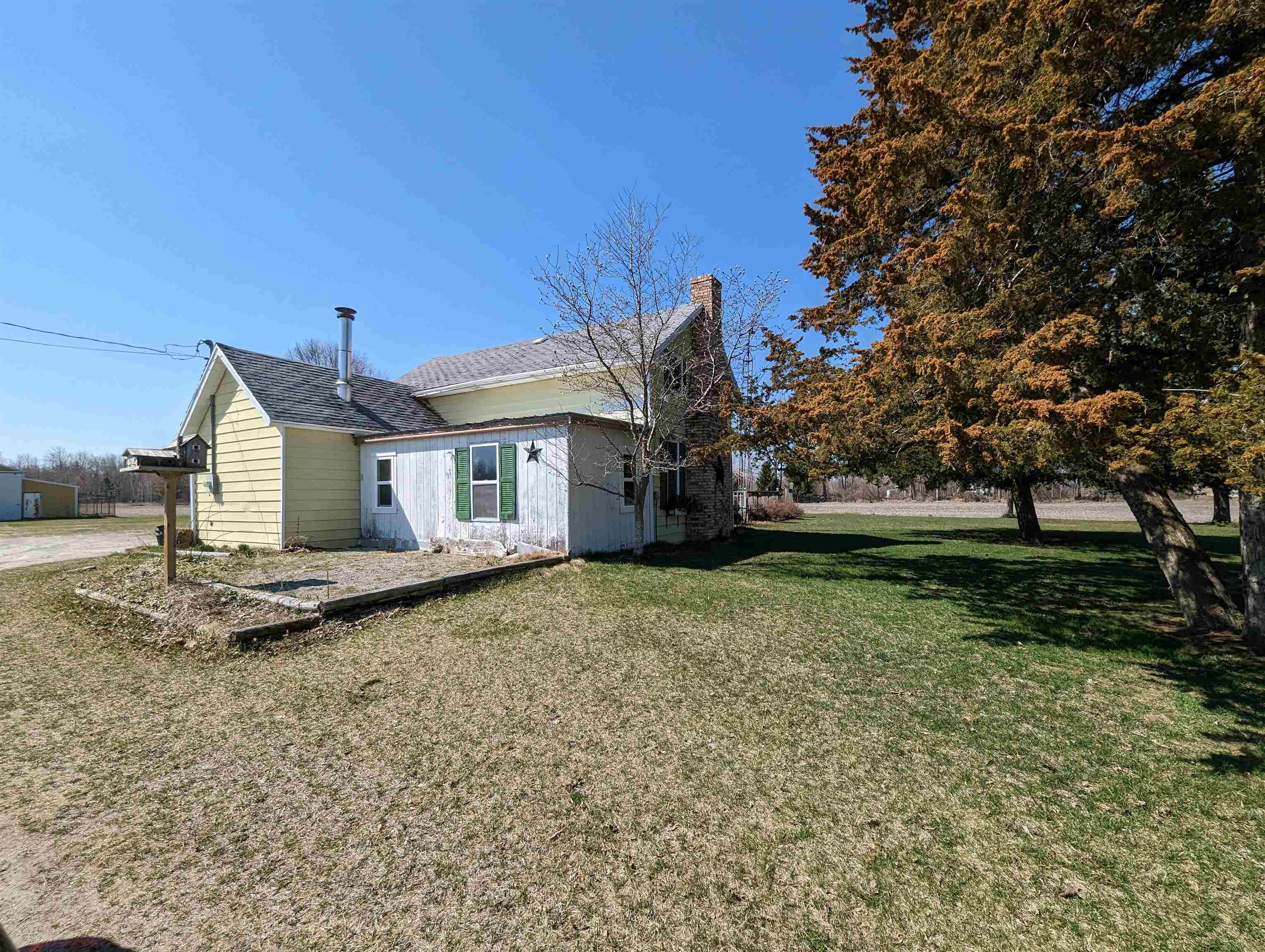 1540 Turner Road Turner, MI 48765 - Photo 2 of 26