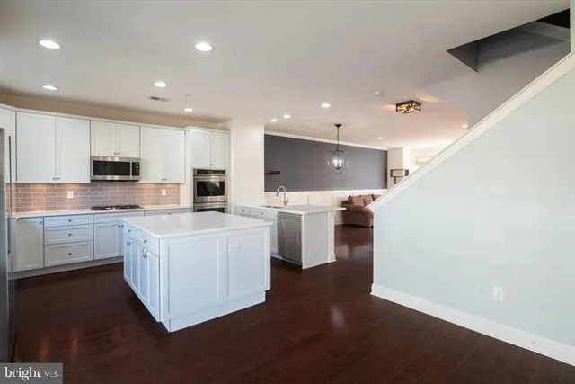 $2,595 | 27127 Hickory Lane, Langhorne, PA 19047