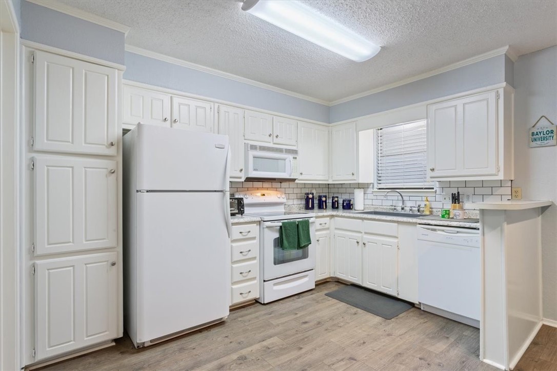 1415 South 11th Street Waco, TX 76706 - Photo 9 of 24