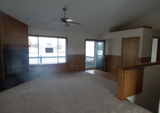7534 Bath Road Byron, MI 48418 - Photo 6 of 12 31282549-5.JPG