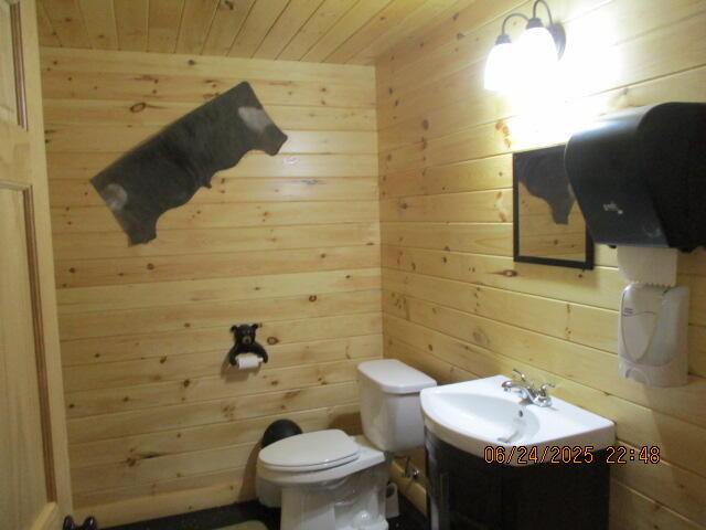 135 East Ridge Road Mars Hill, ME 04758 - Photo 11 of 22 IMG_0014