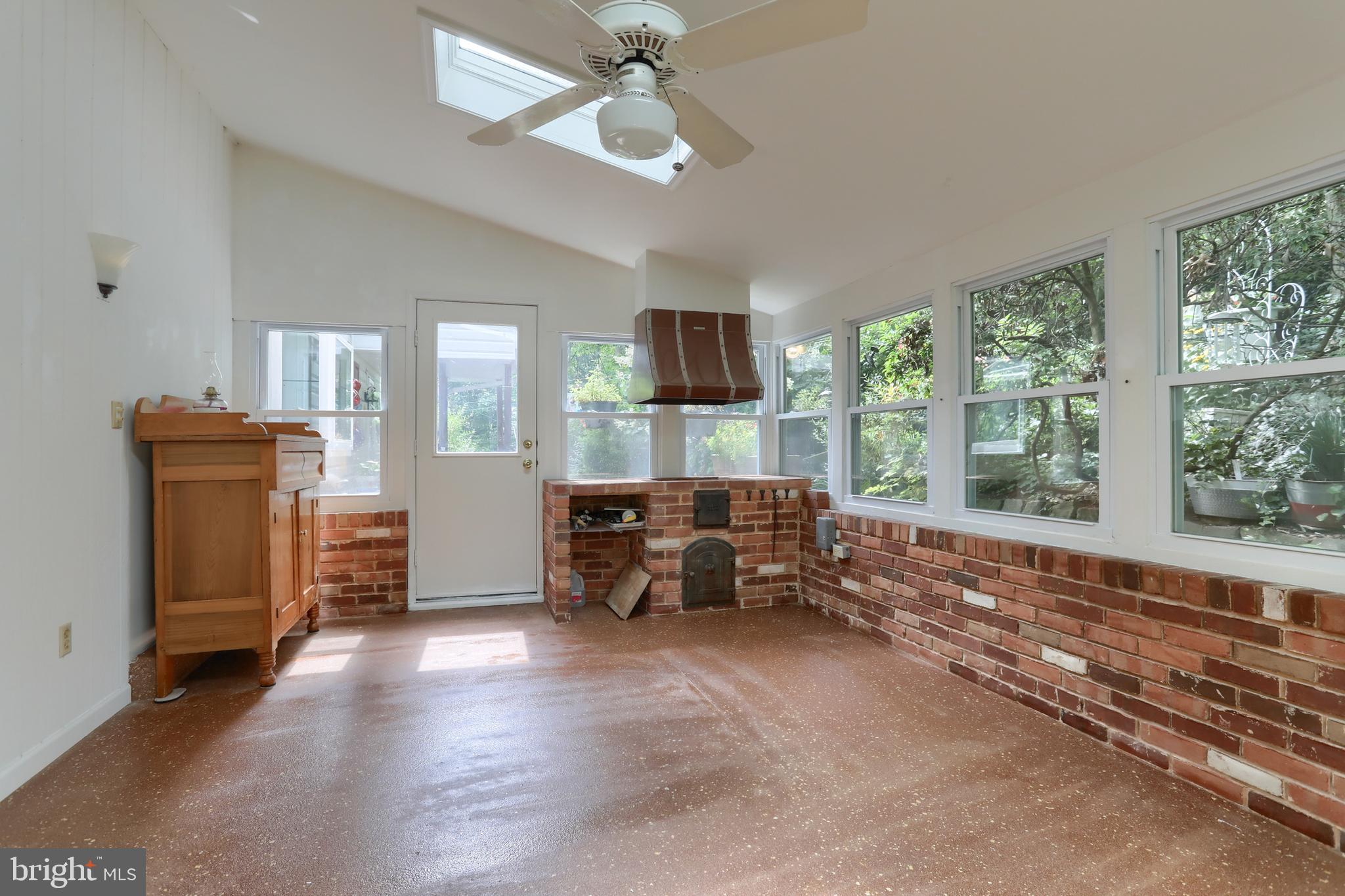 280 Nye Road Hershey, PA 17033 - Photo 20 of 50 Sunroom with skylights. 20 X 12.