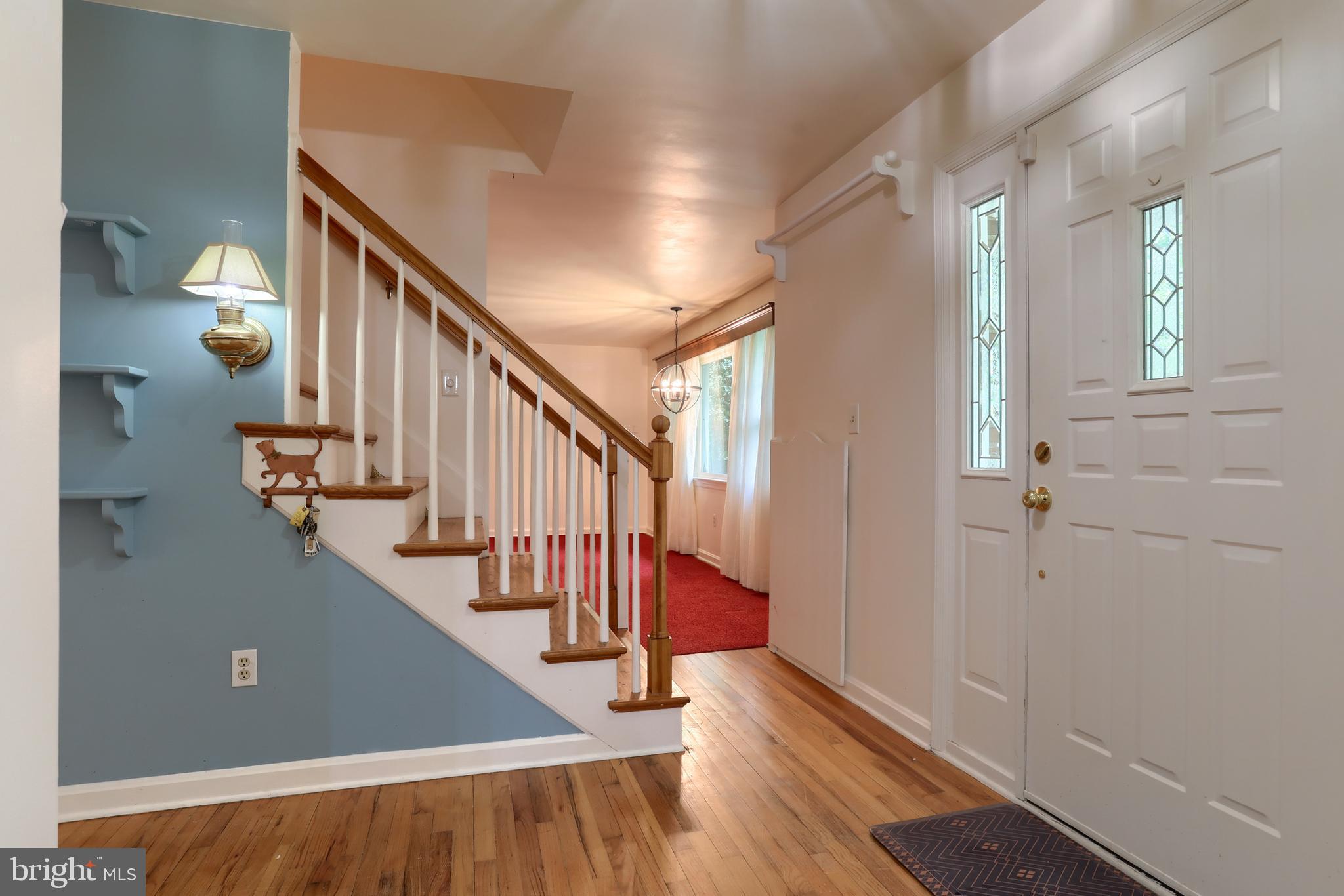 280 Nye Road Hershey, PA 17033 - Photo 7 of 50 Entry way.