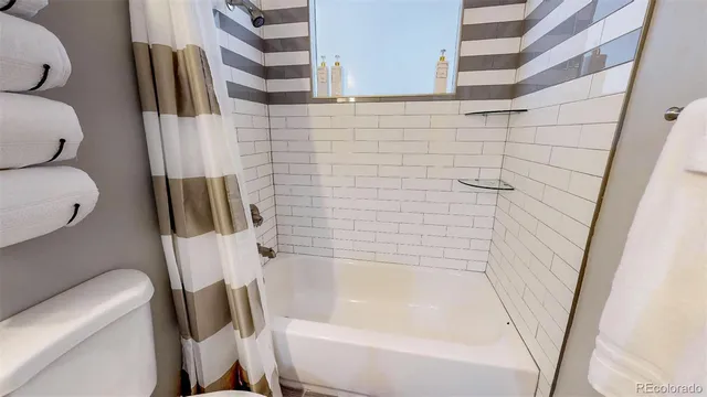 $589,900 | 28 West Broadmoor Drive, Littleton, CO 80120