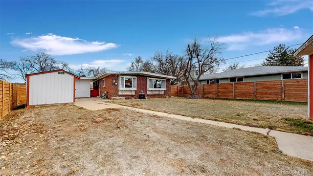 $589,900 | 28 West Broadmoor Drive, Littleton, CO 80120