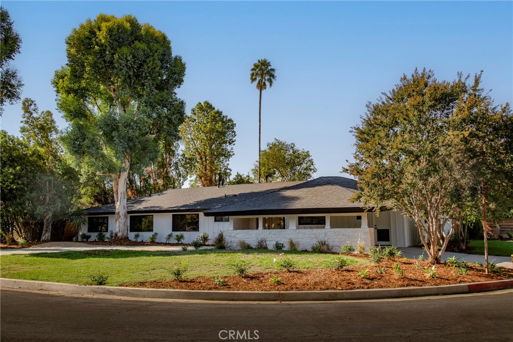 17601 McCormick Street Encino, CA 91316 - Photo 34 of 35