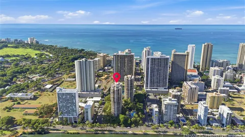 $525,000 | 300 Wai Nani Way, Unit II1817, Honolulu, HI 96815