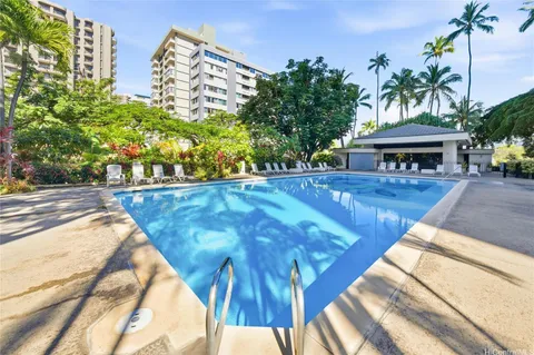 $490,000 | 300 Wai Nani Way, Unit II1817, Honolulu, HI 96815