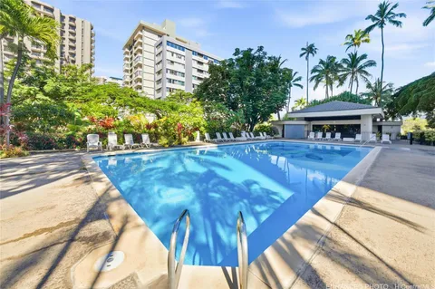 $525,000 | 300 Wai Nani Way, Unit II1817, Honolulu, HI 96815