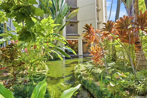 $490,000 | 300 Wai Nani Way, Unit II1817, Honolulu, HI 96815