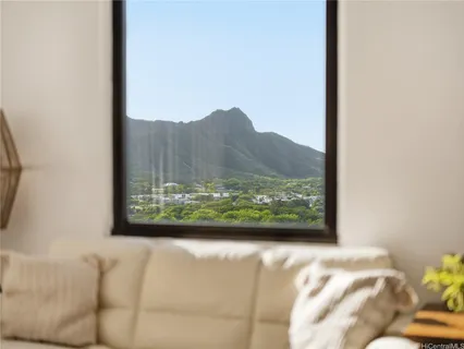$490,000 | 300 Wai Nani Way, Unit II1817, Honolulu, HI 96815