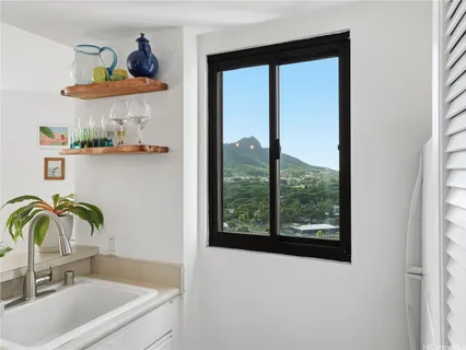 $490,000 | 300 Wai Nani Way, Unit II1817, Honolulu, HI 96815