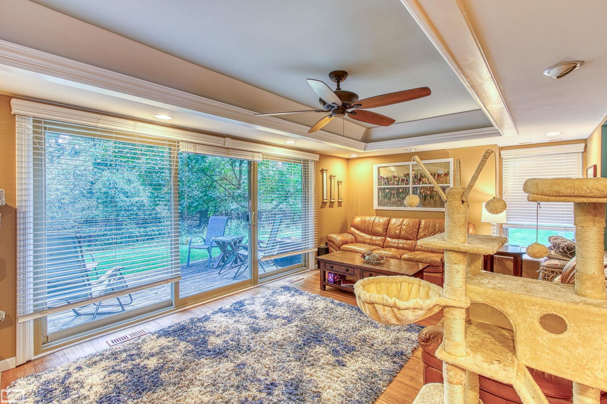 1427 Oakbrook E Drive Rochester Hills, MI 48307 - Photo 26 of 60