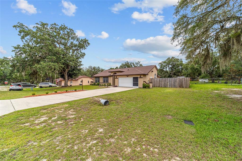 303 Oak Track Trail Ocala, FL 34472 - Photo 2 of 52