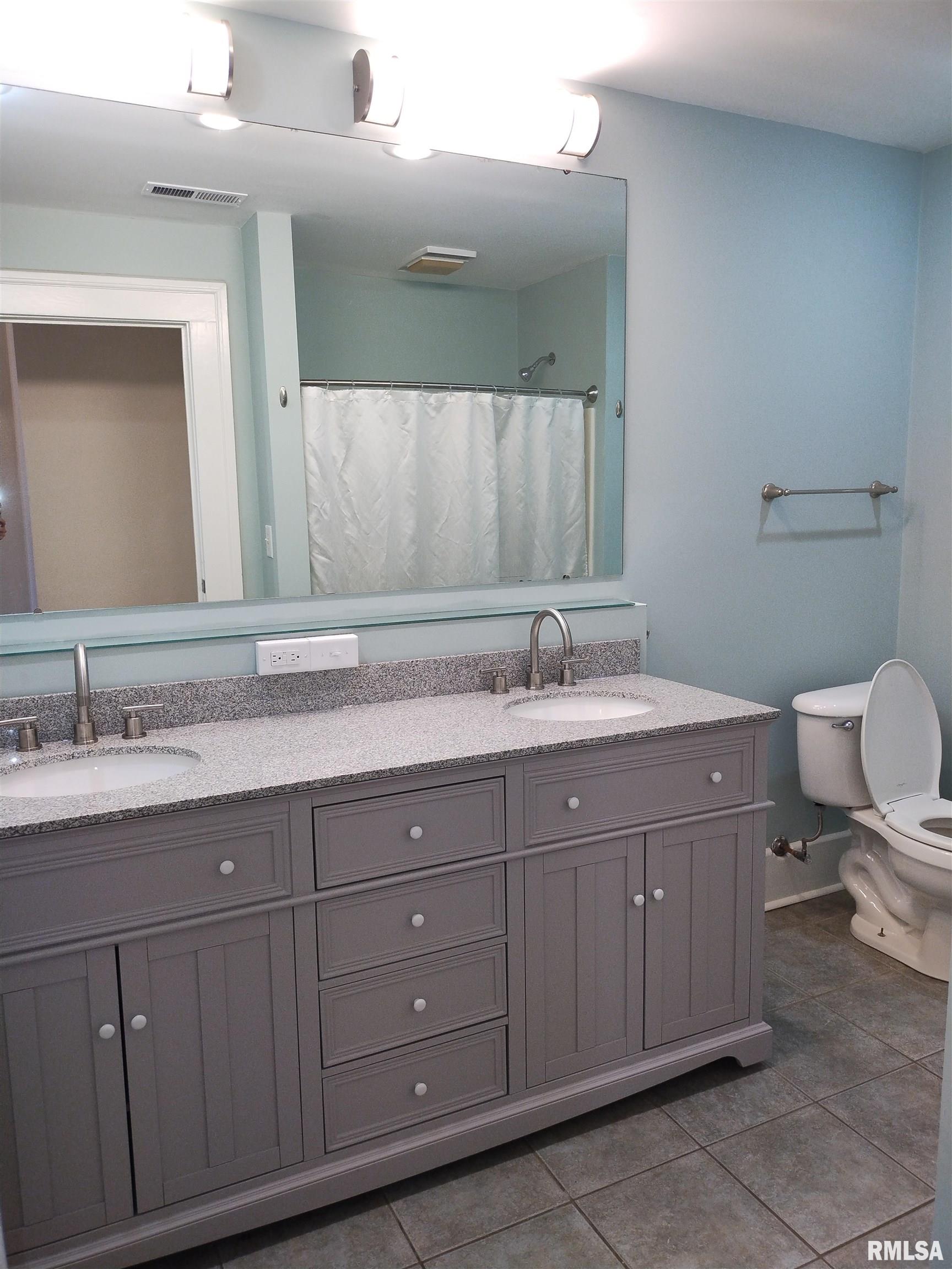 1520 South 4th Street Springfield, IL 62703 - Photo 8 of 19