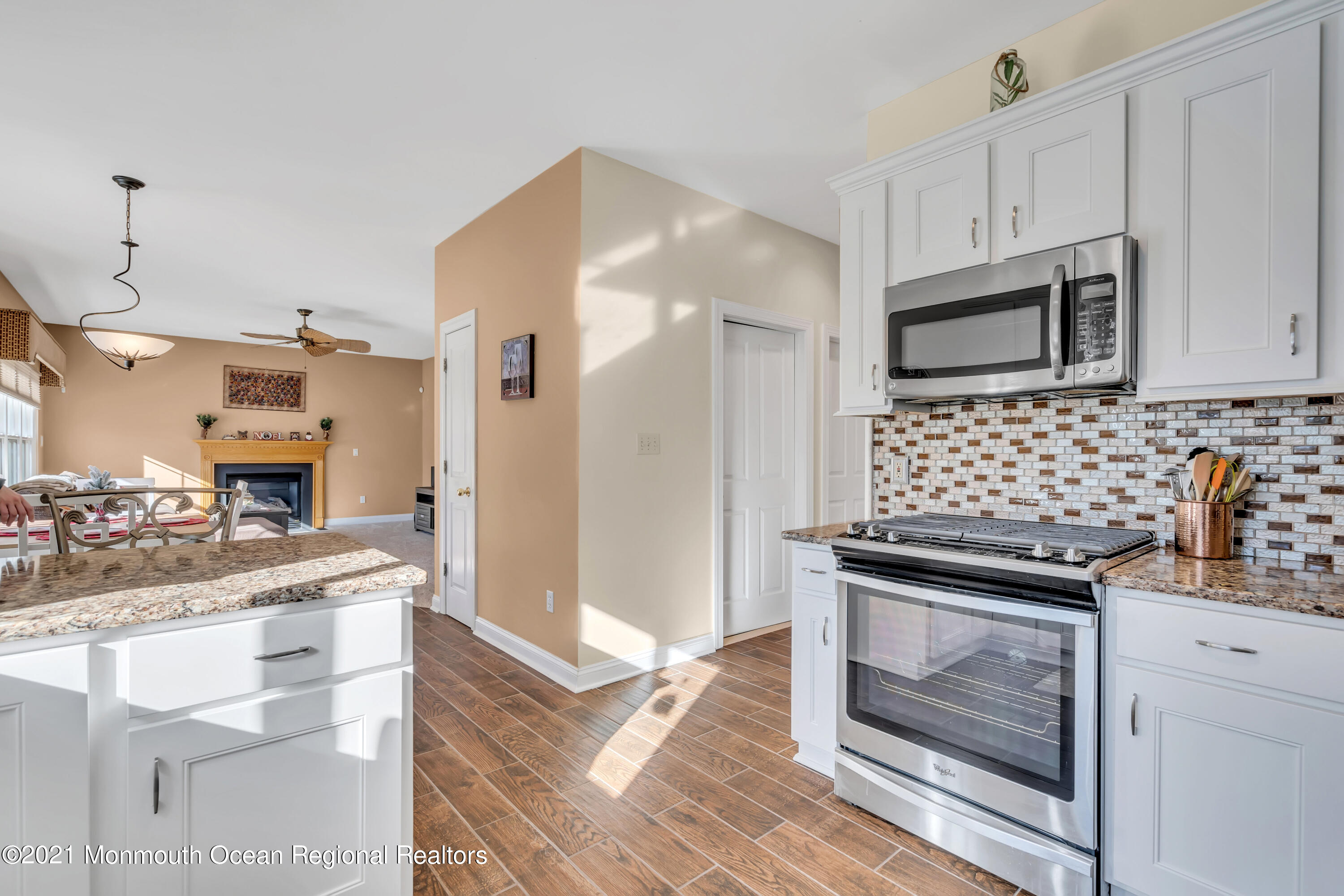 5 Sugar Hill Road Manahawkin, NJ 08050 - Photo 11 of 53 029_dsc09461