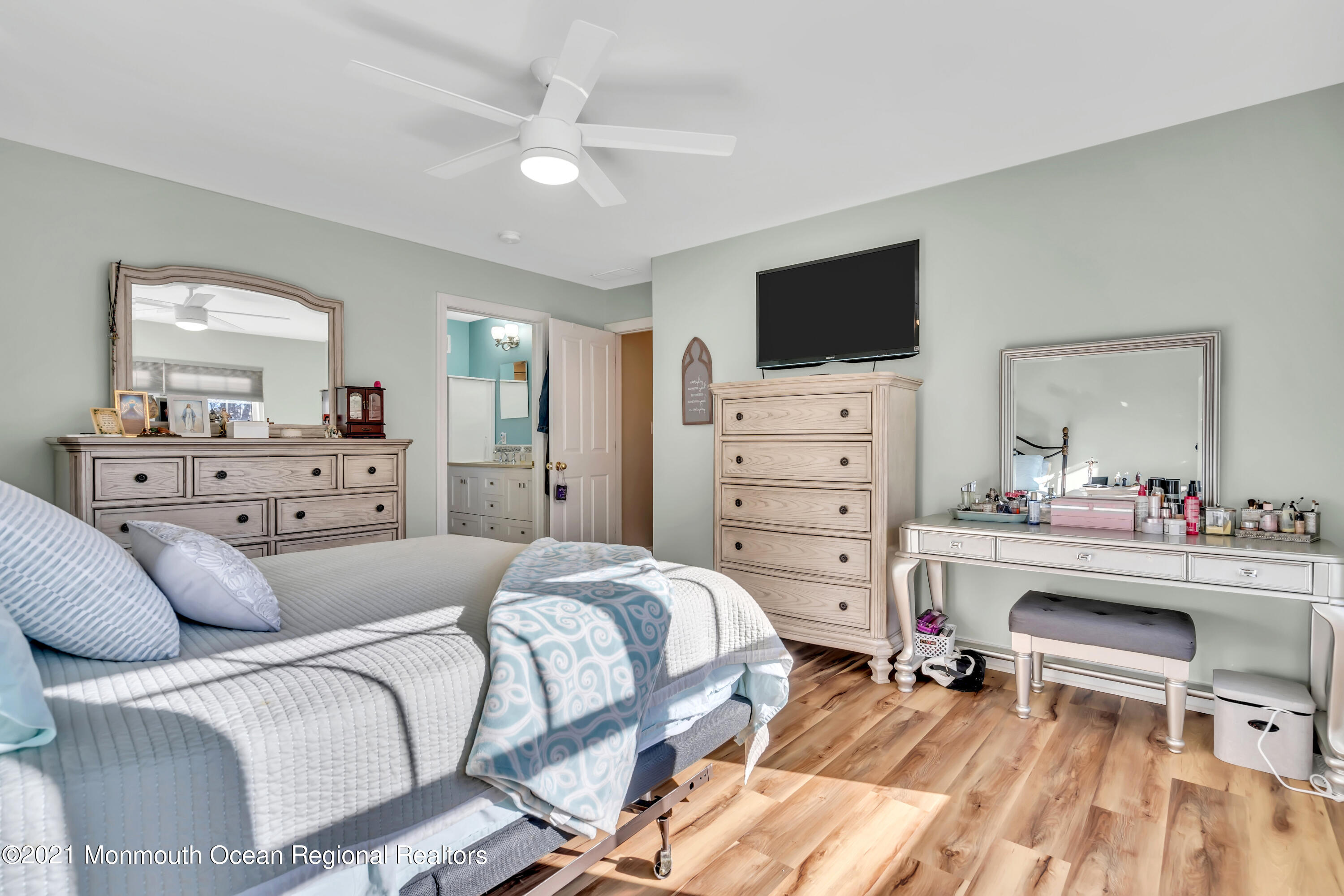 5 Sugar Hill Road Manahawkin, NJ 08050 - Photo 26 of 53 052_dsc09616