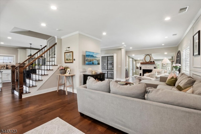 7 Cosma Place Mendham, NJ 07945 - Photo 13 of 31