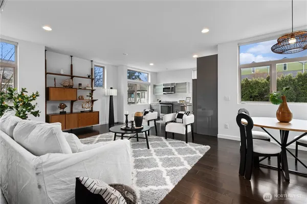 $712,500 | 2514 South Washington Street, Seattle, WA 98144