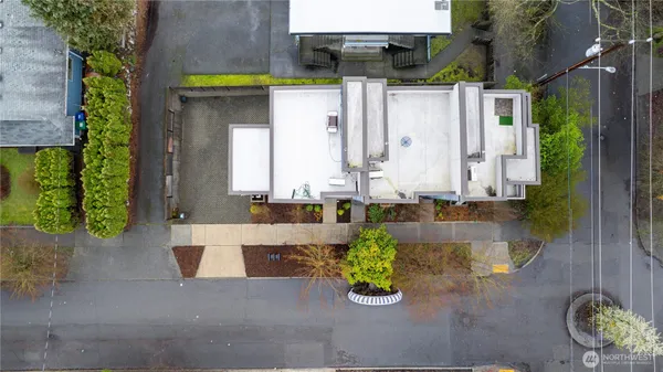 $712,500 | 2514 South Washington Street, Seattle, WA 98144