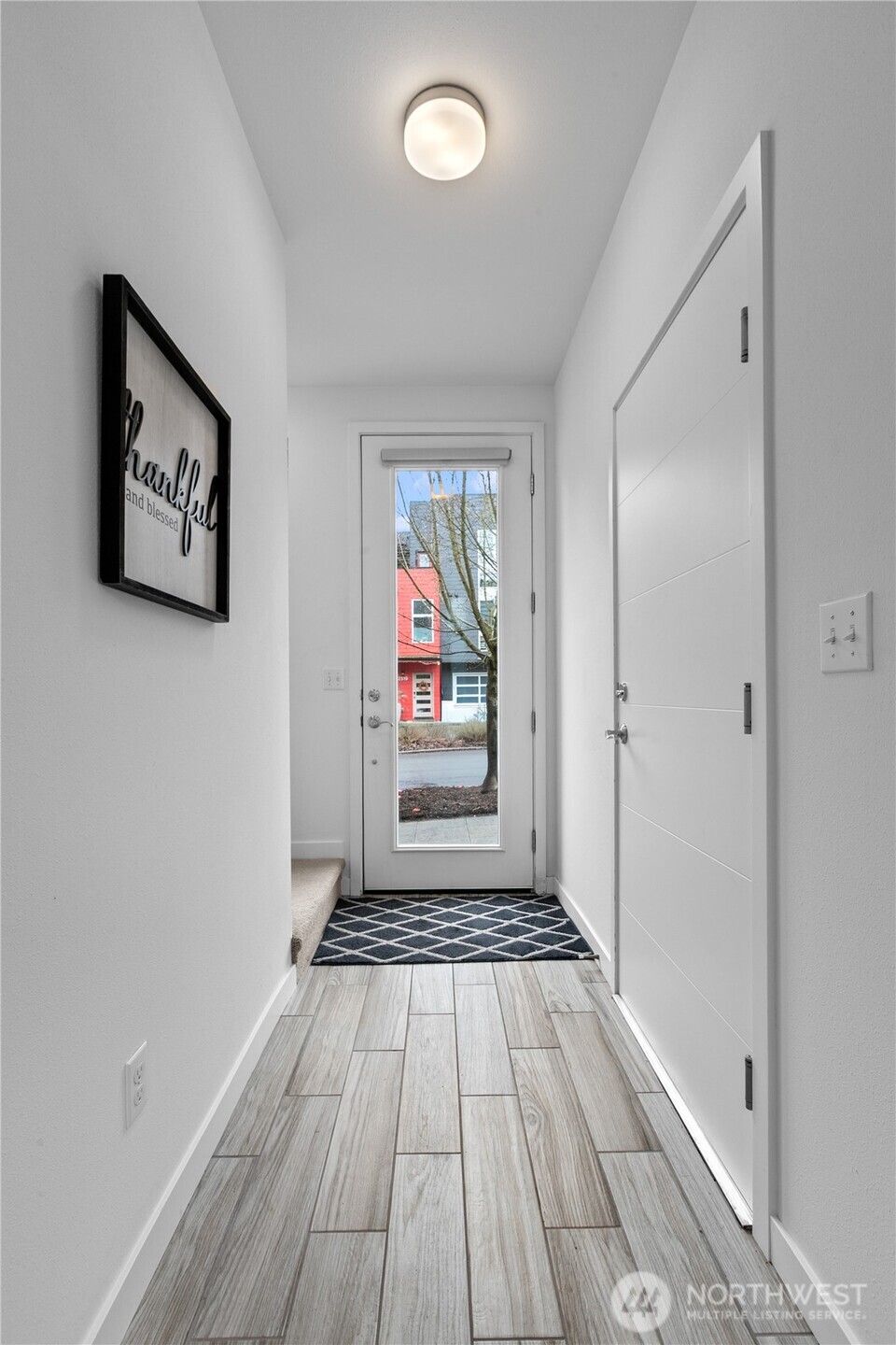 2514 South Washington Street Seattle, WA 98144 - Photo 4 of 40