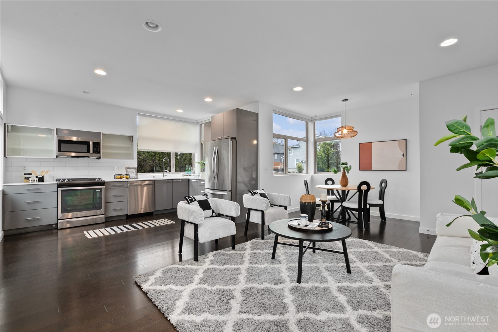 2514 South Washington Street Seattle, WA 98144 - Photo 8 of 40