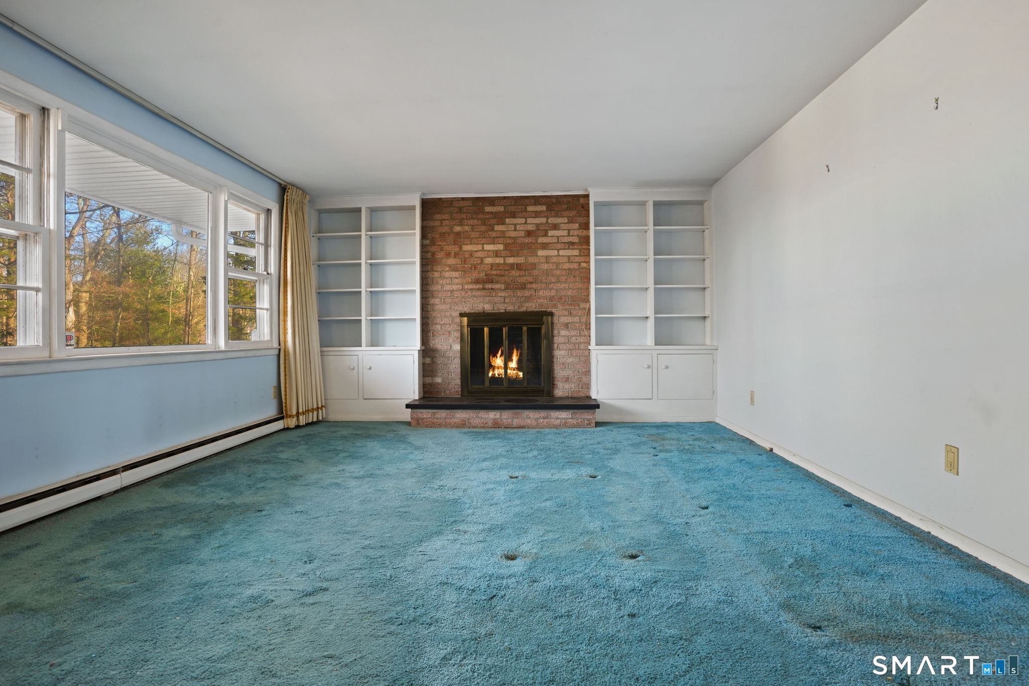 18 Osborne Hill Road Newtown, CT 06482 - Photo 4 of 35