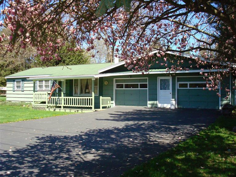137 Bartlett Road Norwich, NY 13815 - Photo 1 of 1 Gallery Image 1