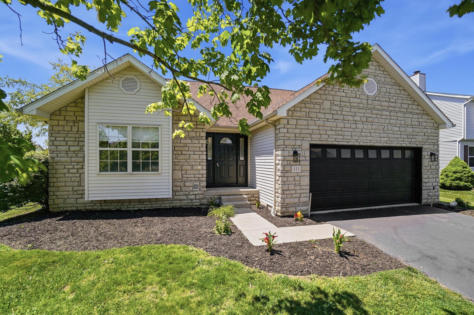 111 Grove Run Road Commercial Point, OH 43116 - Photo 2 of 38 034