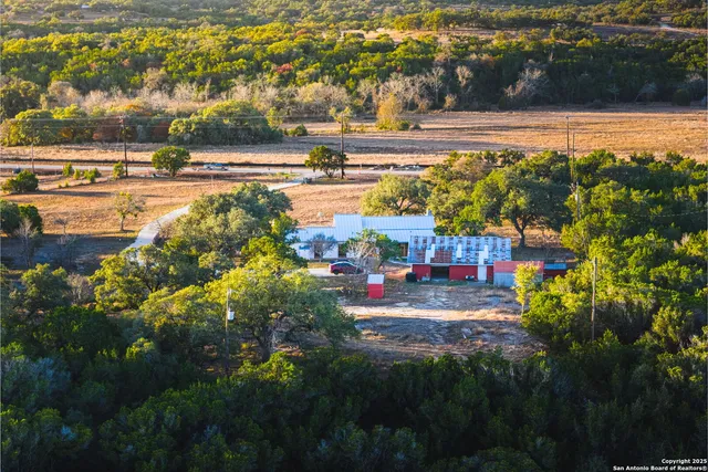 $895,000 | 10700 Farm To Market 32, Fischer, TX 78623