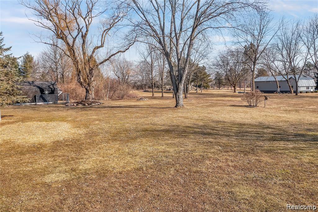 71450 Coon Creek Road Armada, MI 48005 - Photo 32 of 38