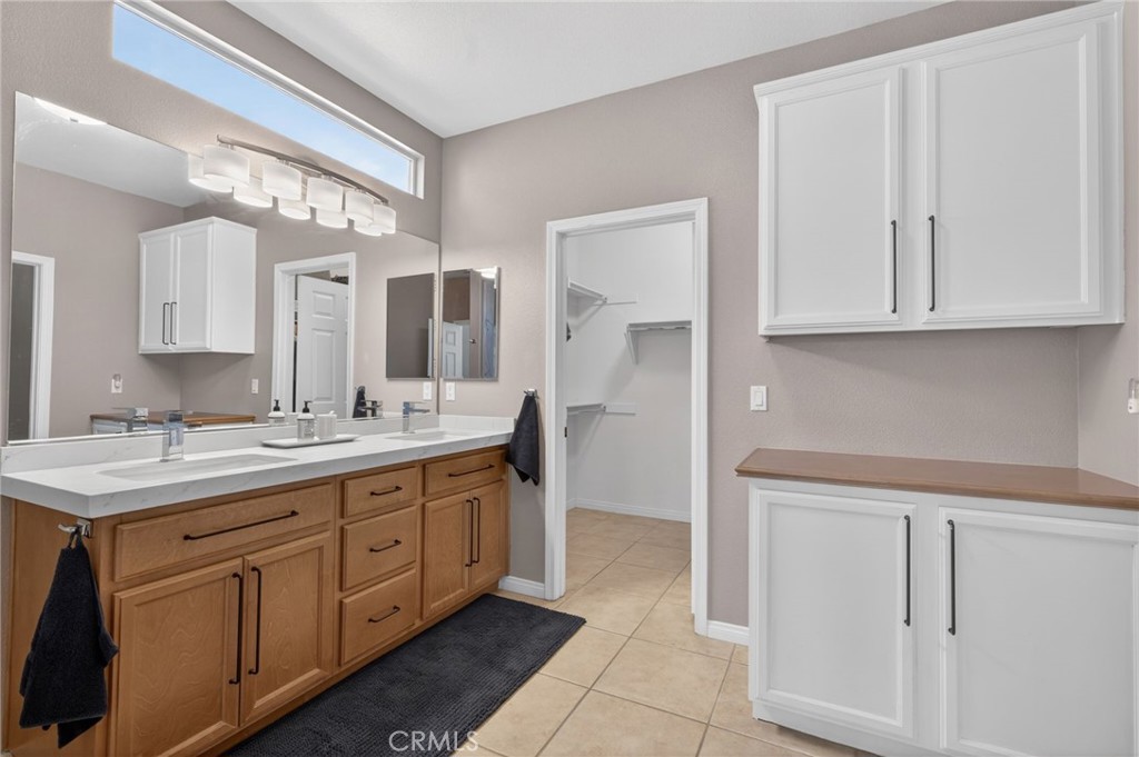 81074 Barrel Cactus Road La Quinta, CA 92253 - Photo 29 of 71 PRIMARY BATH