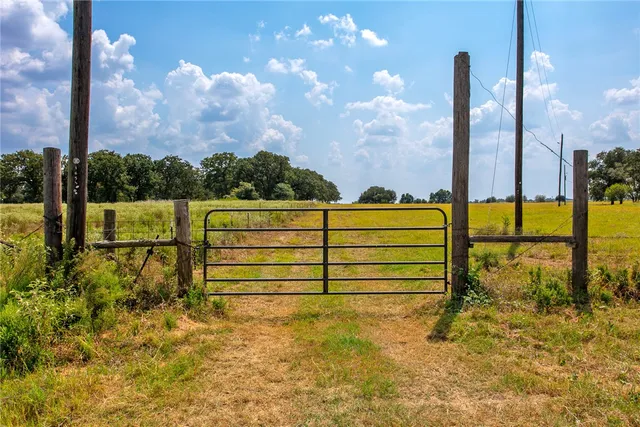$349,000 | 11733 Winstead Lane, Calvert, TX 77837