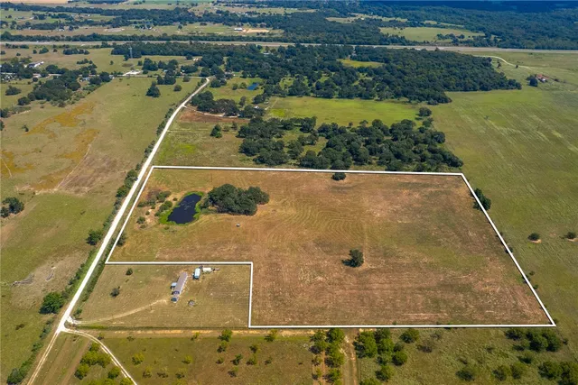 $349,000 | 11733 Winstead Lane, Calvert, TX 77837