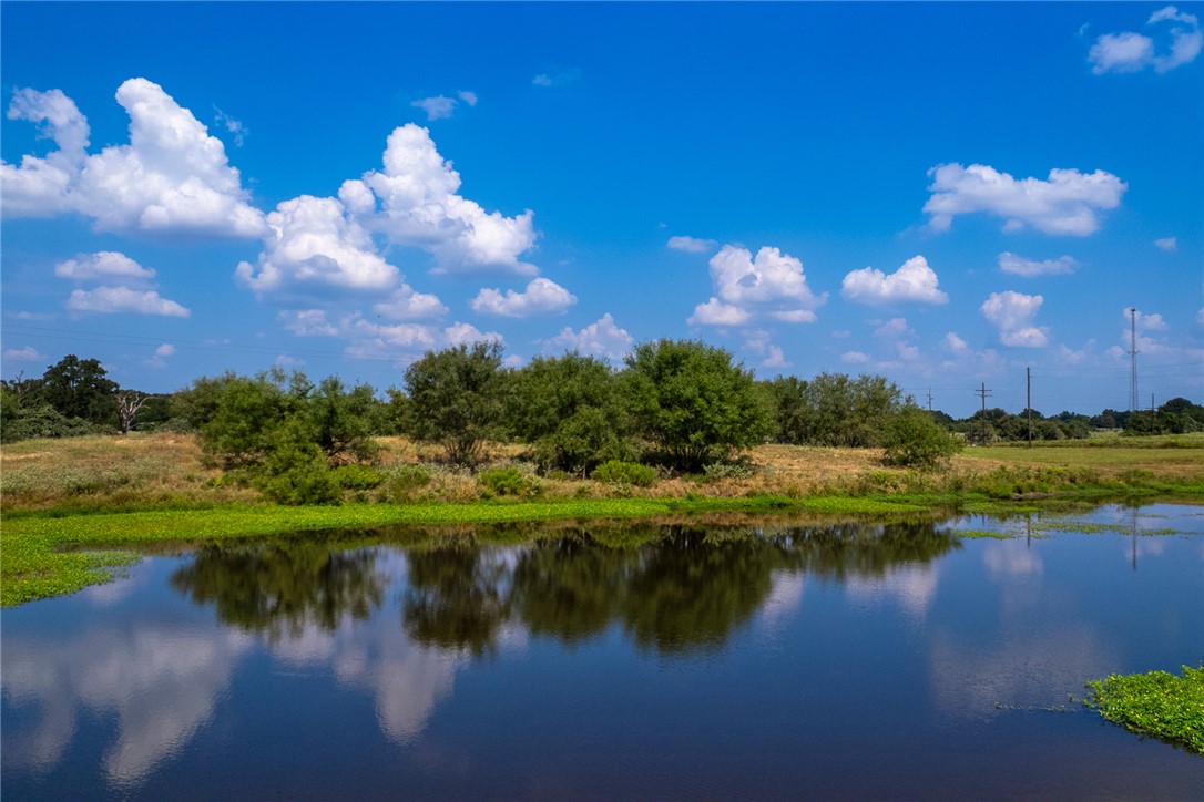 11733 Winstead Lane Calvert, TX 77837 - Photo 22 of 26 Water view