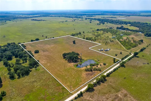 $349,000 | 11733 Winstead Lane, Calvert, TX 77837