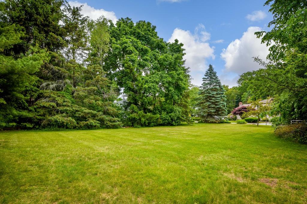 79 Joseph Road Framingham, MA 01701 - Photo 26 of 26