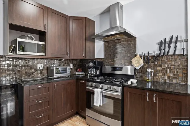 $649,000 | 68 Quincy Avenue, Kearny, NJ 07032