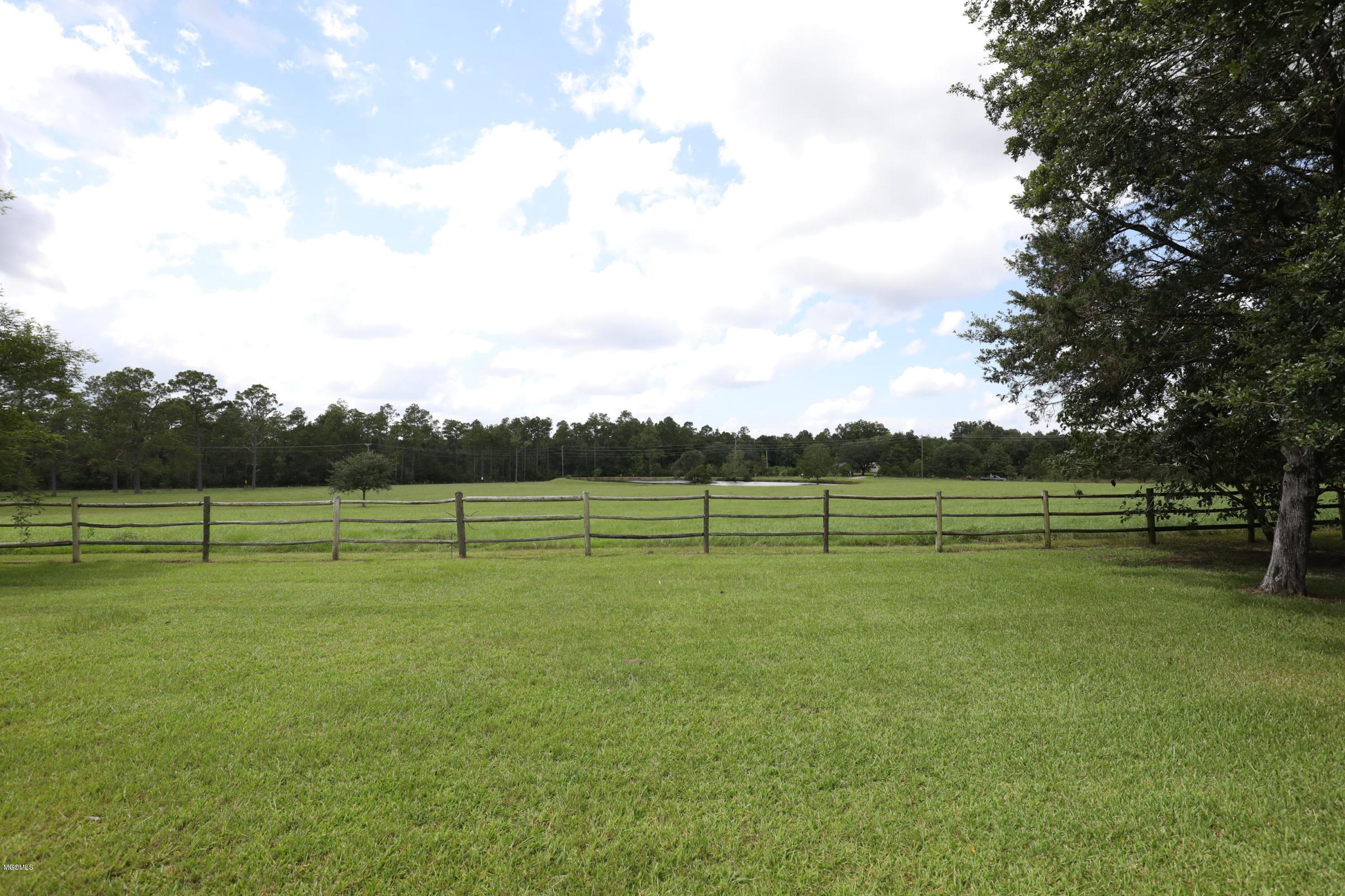 13100 Jim Ramsay Road Ocean Springs, MS 39565 - Photo 42 of 53 front yard