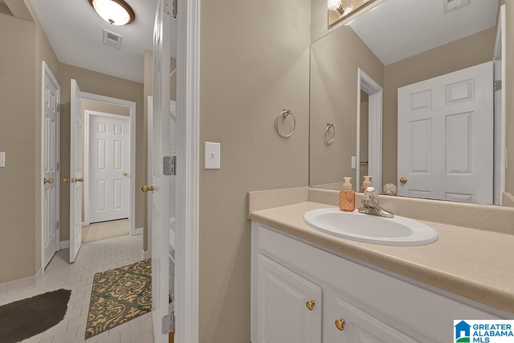 175 Clairmont Road Sterrett, AL 35147 - Photo 38 of 45