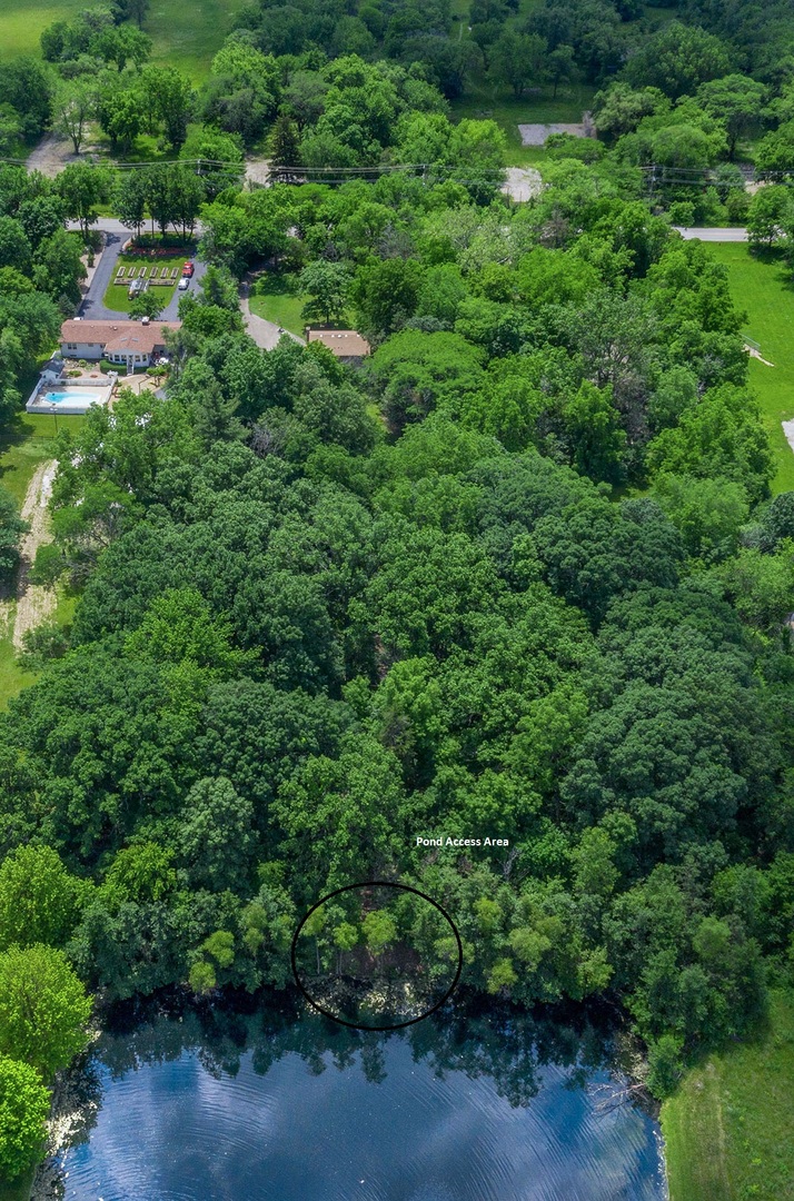 2010 Bilter Road Aurora, IL 60502 - Photo 34 of 47 an aerial view of residential house with outdoor space and trees all around