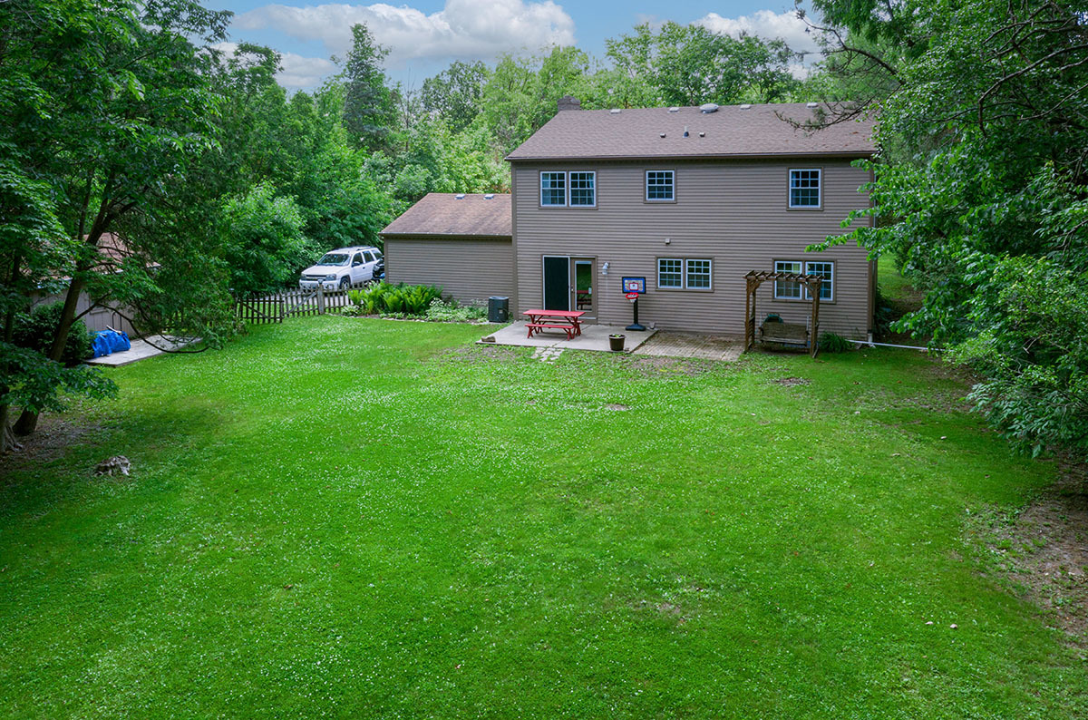 2010 Bilter Road Aurora, IL 60502 - Photo 46 of 47 a view of house with backyard